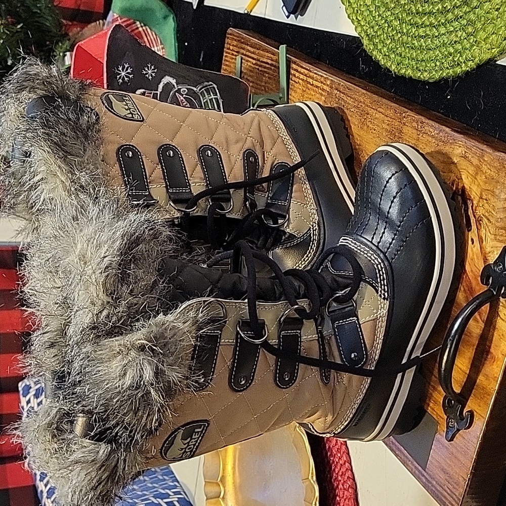 Sorel Fur-topped Winter Boots Size 6